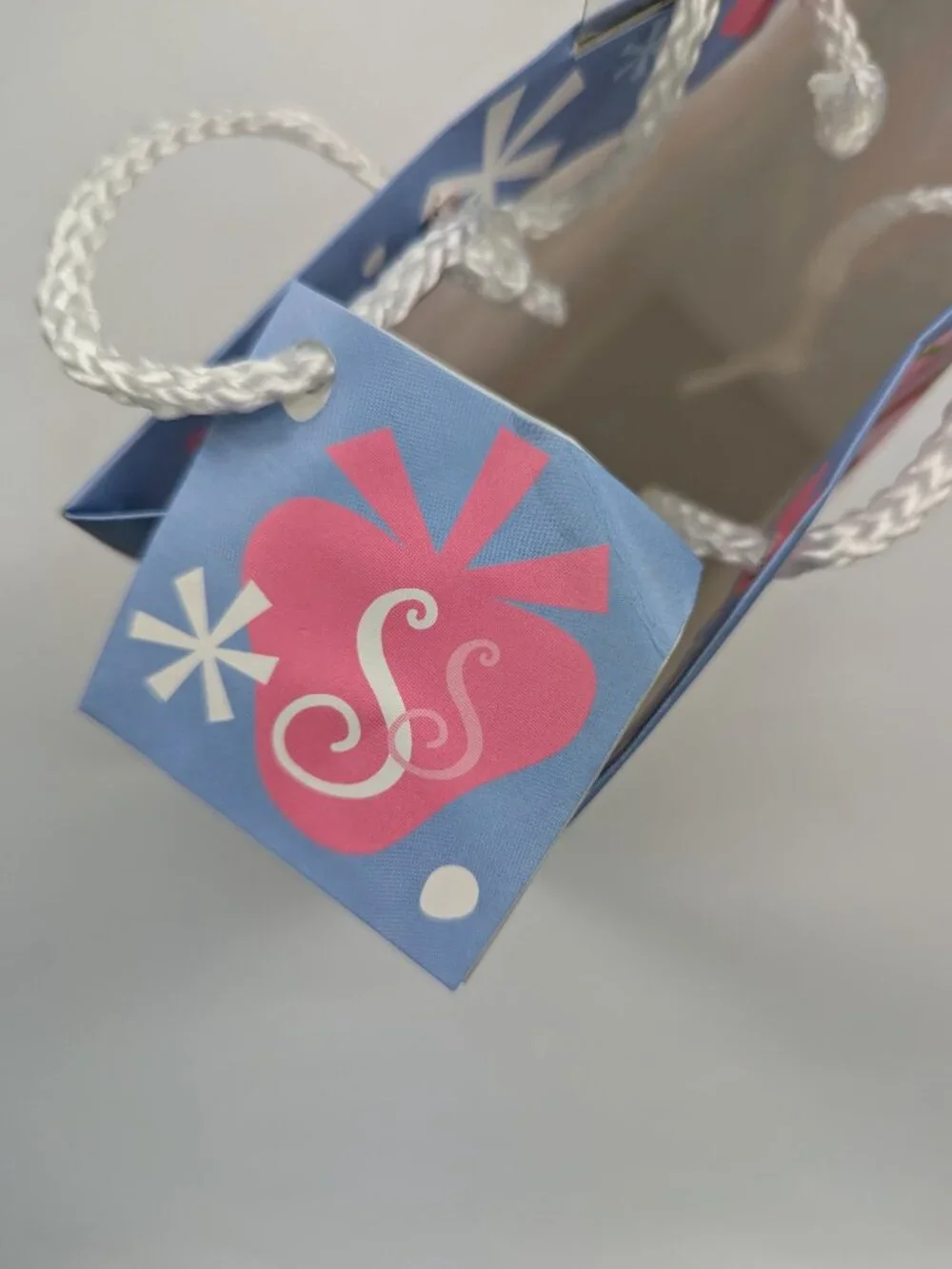 Strawberry Shortcake Winter Gift Bag Y2K Reusable Glitter Detail 8